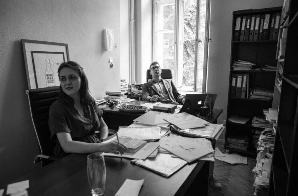PrawoDoPrawa's tweet photo. Dzielimy się dziś wywiadem przeprowadzonym z nami przez @krytyka. Mówimy w nim o naszej pracy, działalności pro bono i tym, czym dla nas jest zaangażowanie społeczne. 

https://t.co/GkPxzFBNs3 https://t.co/HBpSomGmBf