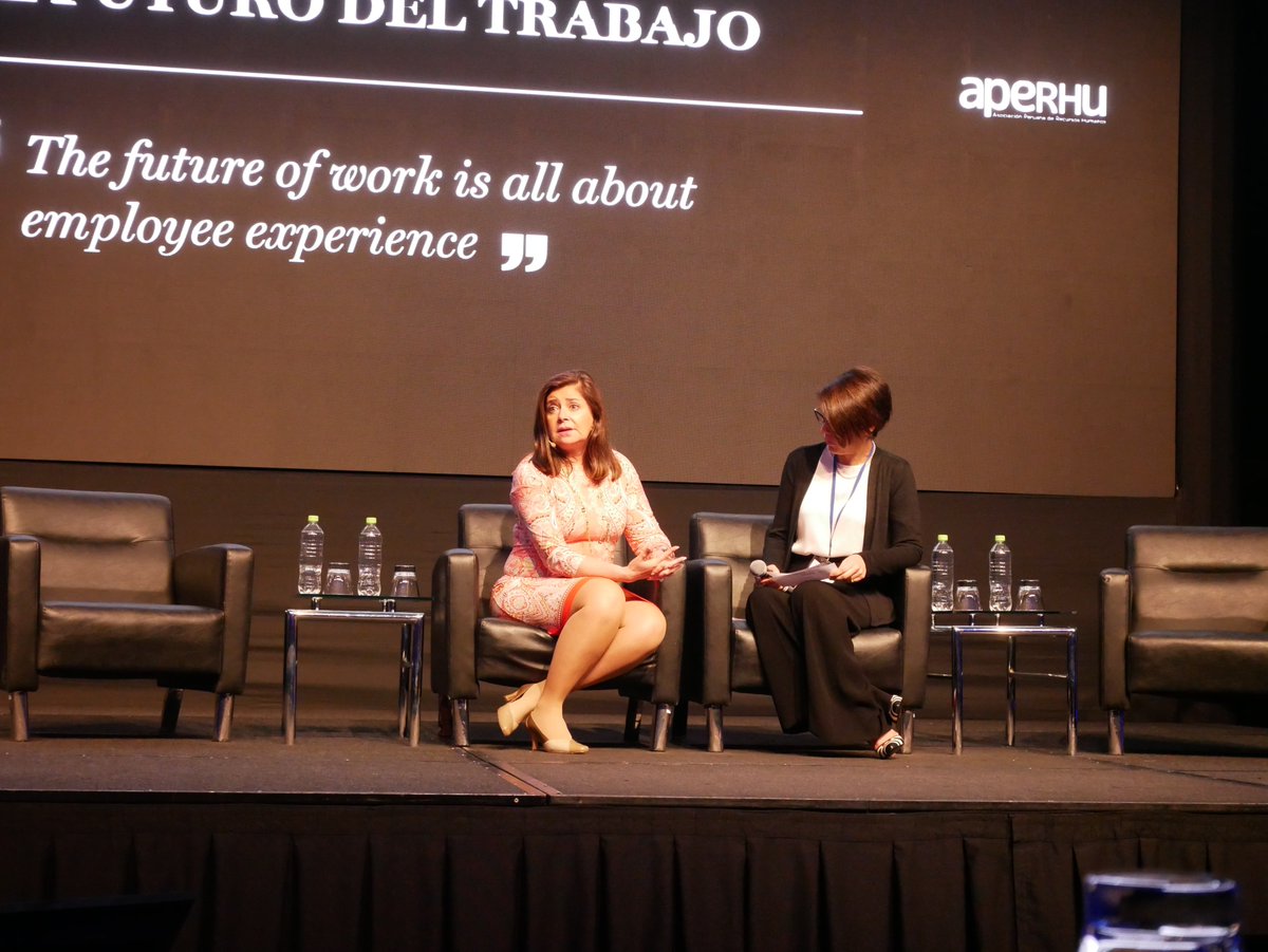APERHU's tweet photo. "LOS MODELOS DE NEGOCIO ESTÁN CAMBIANDO DE LA ESTABILIDAD A LA AGILIDAD"

Así lo aseguró Mónica Flores, Barragán @mofloresb, CEO de Manpower Gruoup Latam, quien  expone sobre  "Leading in Human Age" , durante el 25 Congreso de Gestión Humana. 
#GestionHumana2018 https://t.co/dvGXhN2BAQ
