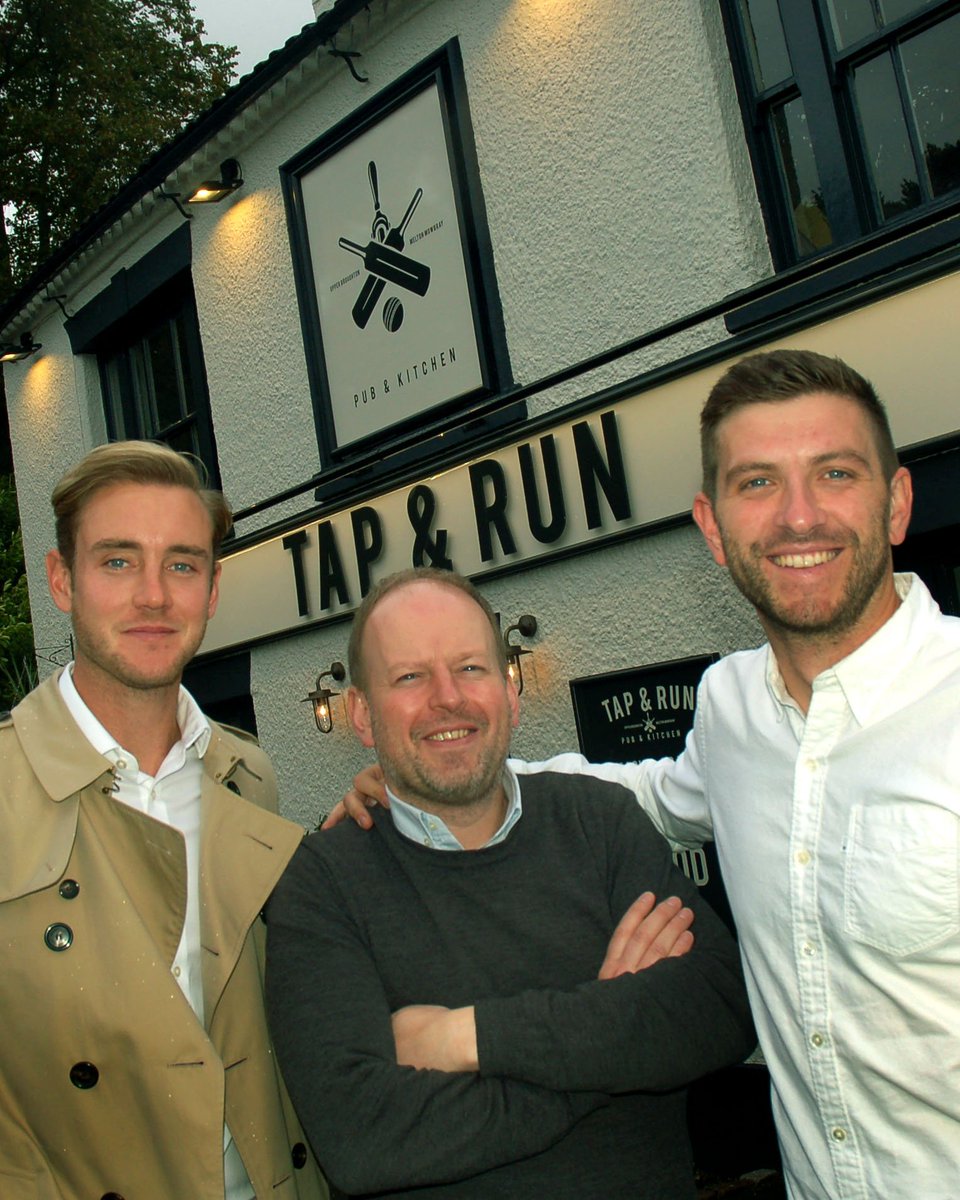 meltontimes's tweet photo. Cricket stars @StuartBroad8 &amp; @gurneyhf have launched a stunning new pub at Upper Broughton - interviews and photos here:
https://t.co/uorA1k6VyB

@tapandrunCW @catandwickets #Melton @EGERTONPARKCC @TrentBridge @englandcricket https://t.co/gNThJwRsLn
