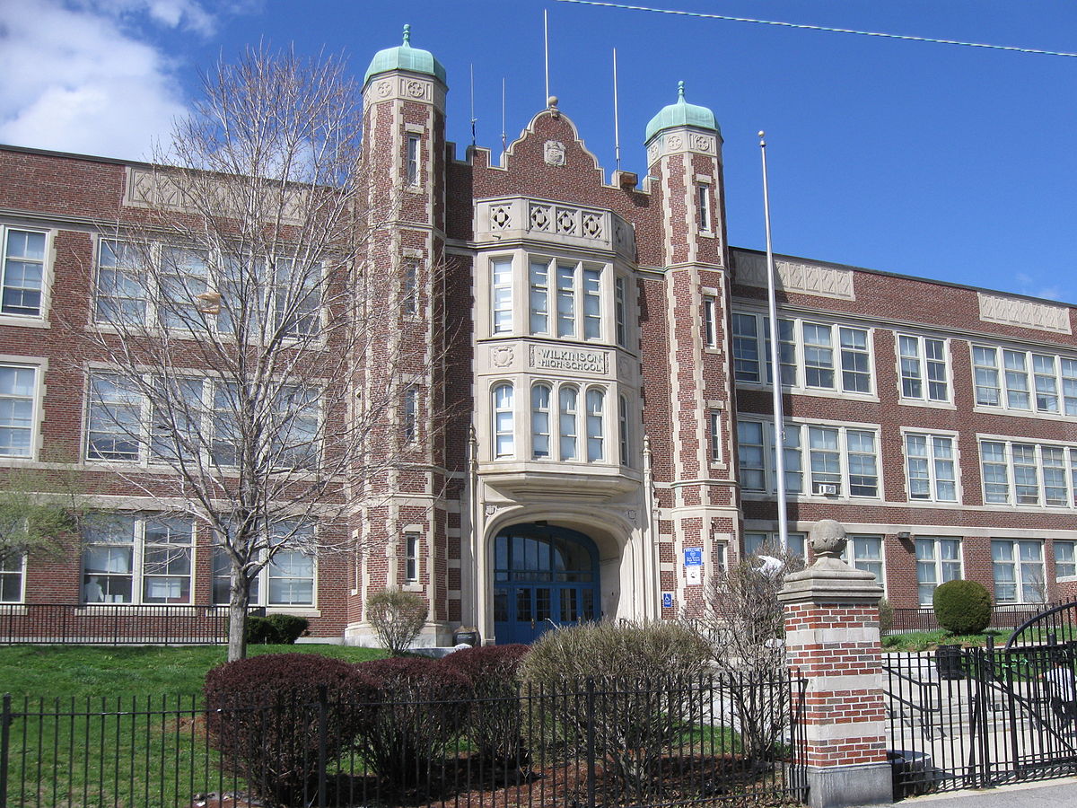 ebjets's tweet photo. Don't forget: Tomorrow night is Curriculum Night!  Come get to know the teachers and what your high school students will be learning about this year.  Plus: it's Taco Tuesday!  Tacos will be served in the Eastie caf from 4:45-5:20.  Don't miss out! https://t.co/EJgs5XdhsR