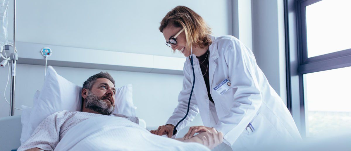 chasedave's tweet photo. Hospitals’ Secret Contracts With Insurers Are Keeping Health Care Expensive: Report https://t.co/jip4FPPok9 “Health care is the only industry I can think of where technology is used as an excuse for price to go up and productivity to go down because of these perverse incentives” https://t.co/Hd6GZzNTh0