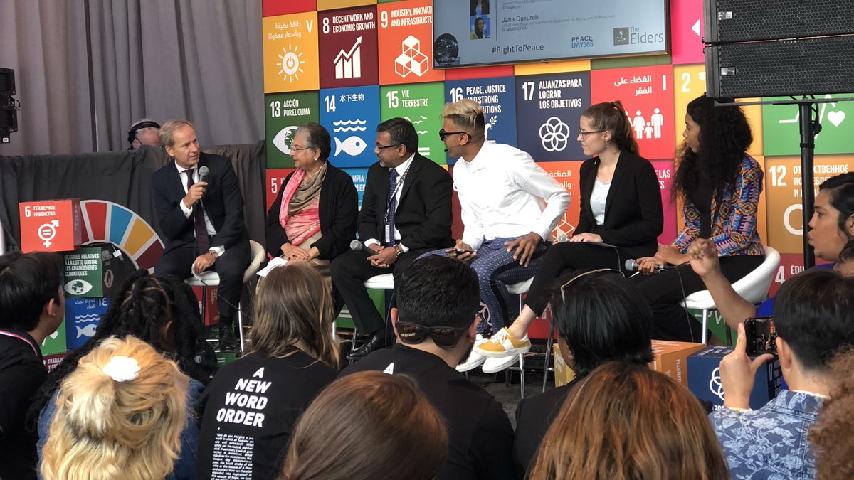 To all #youth listening, I want to say:
You are the future.
You all have a personal responsibility.
You can contribute to peace &amp; security if you are actively engaged.

&amp; we will work to ensure that you have a place around the table &amp; that your voices are heard.
~🇸🇪<a href="/OlofBSkoog/">Olof Skoog</a>