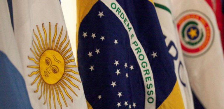 Planalto On Twitter Os Chefes De Estado Do Brasil Argentina Paraguai E Uruguai Devem Se Reunir Nesta Terca Feira 25 Para Tratar De Assuntos No Ambito Do Mercosul Esse Encontro Esta Previsto Para