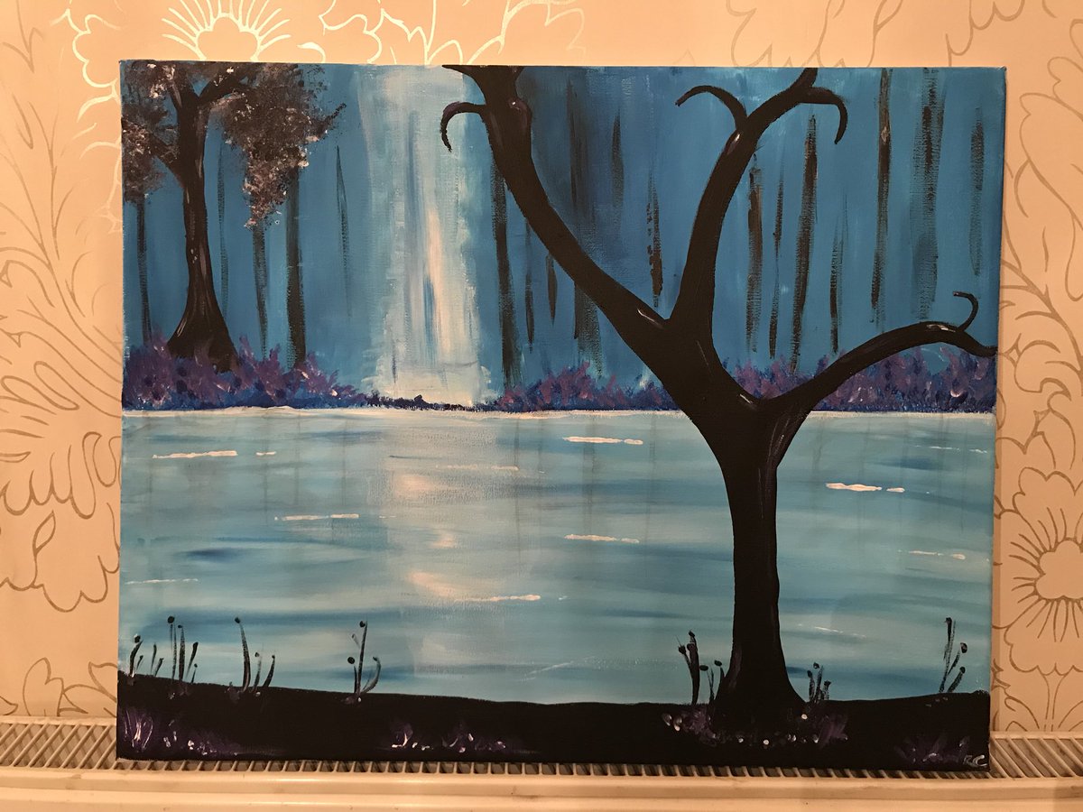 Bexstar74's tweet image. Almost 3 hours worth of painting tonight and finally I’m happy with the  end result. #acrylicpainting #mysticaltree #enchantedforest