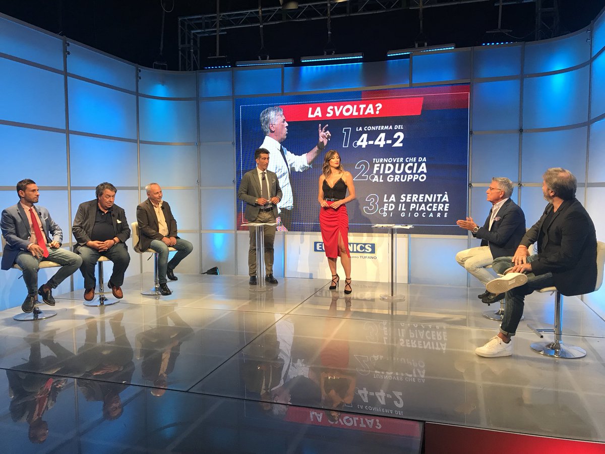 Neparliamoillunedi in diretta e Livestreaming 2 puntata #la svolta @SilverMele <a href="/NoemiDeFalco/">Noemi De Falco</a> <a href="/SasaCaiazza/">Salvatore Caiazza</a> <a href="/carminemartino2/">Carmine Martino</a> <a href="/IavaroneToni/">Toni Iavarone</a> <a href="/ArturoMinervini/">Arturo Minervini</a> #AntonioCorbo #ForzaNapoliSempre <a href="/saviopanico/">savio panico</a>