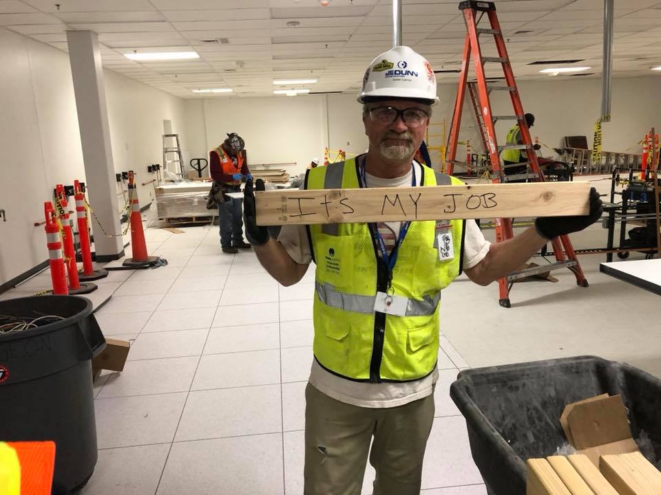 WSCarpenters's tweet image. Are you ready for Nov. 6th? Be sure you're informed by visiting swcarpenters.org/hammer-the-vot… for more information on registration and the latest news on the 2018 midterm elections. #SWCarpenters #HammerTheVote #ItsOurJob #2018Midterms