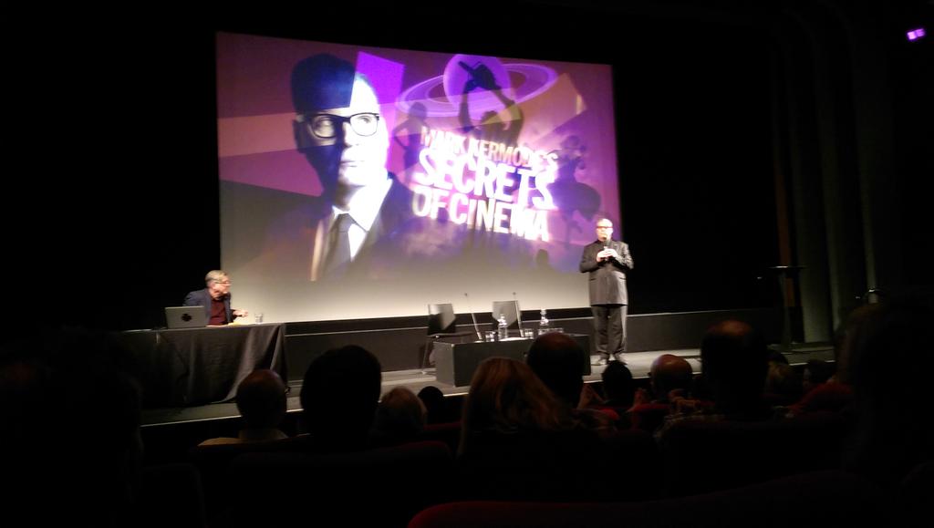 Not that he mentioned it at all, @simonmayo .. #mk3D #markkermodessecretsofcinema