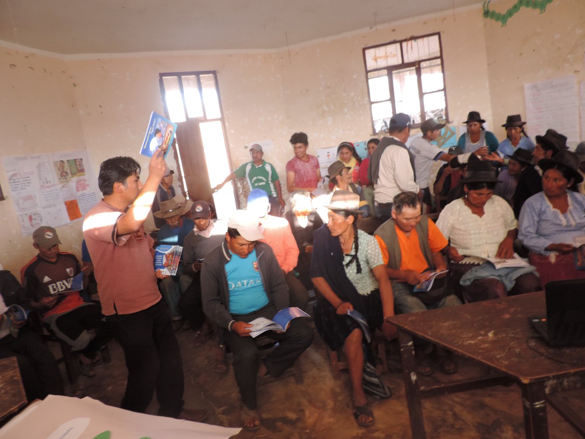 JDFATOS's tweet image. Este 22 de septiembre del año en curso la J-DFATOS mediante su Equipo Técnico llevo adelante el Taller de Fortalecimiento a las Organizaciones Sociales  en la Subcentralia La Loma ubicado en el municipio de Culpina, de la región de los Cintis.