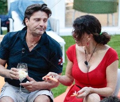 demag0gica's tweet photo. Quando penso al GF Vip #GFVip https://t.co/56Bnc9JGeX