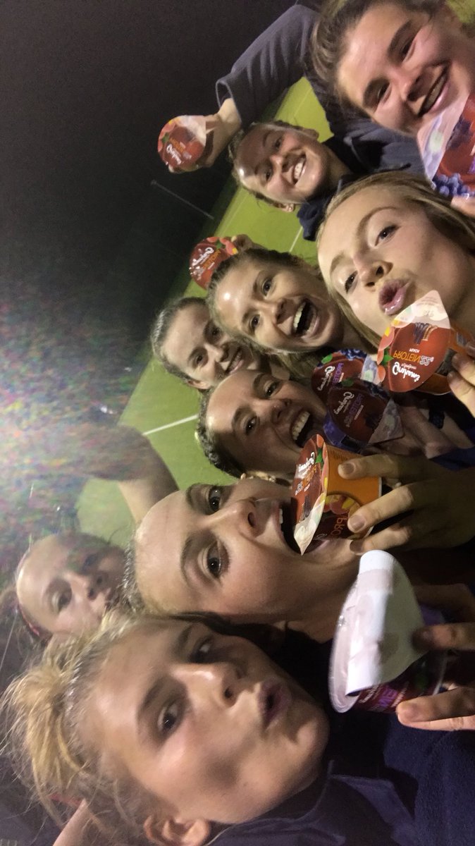 Survived quite possibly the hardest session of our lives....#delirium Shout out to our aswesome sponsor for the refuel <a href="/GrahamsDairy/">Grahams The Family Dairy</a> 🏃🏼‍♀️🏑