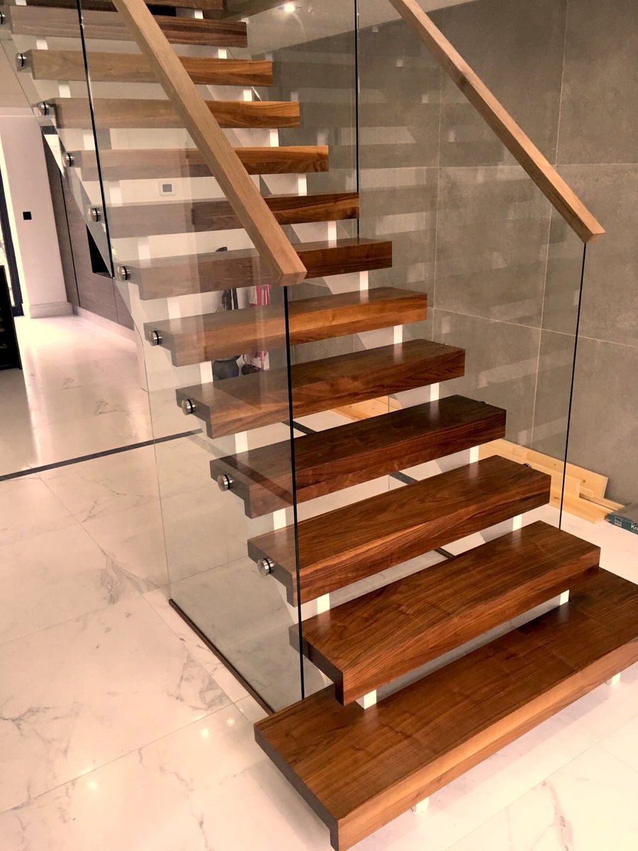 G & L Staircases tweet media