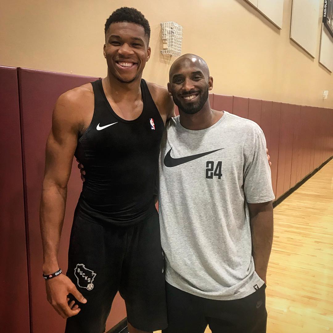 BleacherReport's tweet photo. Giannis said today he showed up THREE HOURS early to his workout with Kobe.

"I'm not here to F around" 😳 https://t.co/aOJdSqgPag