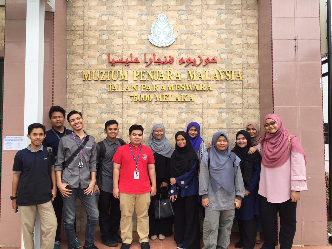 restuintcollege's tweet photo. Alhamdulillah dan terima kasih diucapkan khusus kepada pelajar Kolej Antarabangsa Restu yg telah sudi melibatkan diri dalam lawatan ke Muzium Penjara Malaysia pada 22/09/2018 yg telah dianjurkan oleh pihak Majlis Perwakilan Pelajar RIC.

#RestuInternationalCollege 
#RestuCollege https://t.co/DIrBrzS3tK