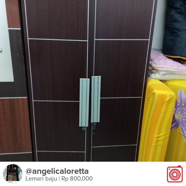Menjual Lemari baju Rp 800,000 id.carousell.com/p/191559068 #carousell <a href="/carousell_id/">Carousell Indonesia</a>