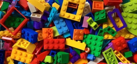 garenaguinaldox's tweet image. Best Buy, Cloud Elements, and Wix.com : IT lessons on the move to #microservices from the front lines. @simonsinek ++ share their stories with @DoerrfeldBill #TechBeacon #MicroFocus bit.ly/2DsjA4S