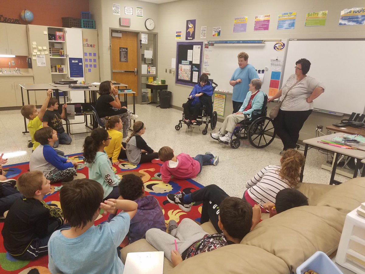BobbyReindl's tweet photo. I am so excited for the partnership with LifeQuest and my class. It is going to be a great learning experience for the students and me. I can't wait to see what this school year holds. #lfwlions #edleadership #kernelsedu https://t.co/vRFREy77gj