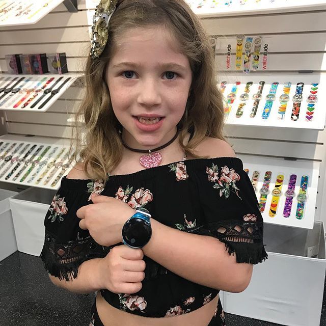 TheKleinGroup's tweet photo. Maya LOVES her @watchitude Move watch and her moms loves that she can track her activity. Have you ordered your yet for the store?

Click the link in profile and get your orders in. Moms will love this for holiday gift giving. https://t.co/cTbCm0HEWv https://t.co/3ONd9rrExB