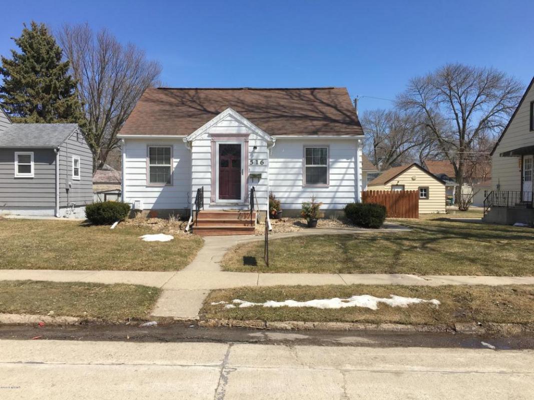 joshharmdierks's tweet photo. Check out my #listing in #AlbertLea #MN  #realestate #realtor https://t.co/vuwMwWHUZK https://t.co/whkDn70H6E