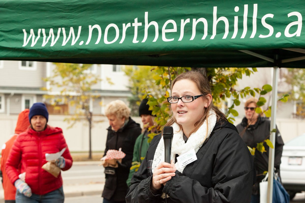 NorthernHills's tweet photo. #NHMural Unveiling Celebration
➡️Announcements by @jamieKmla & @JyotiGondek , our president - Leah Argao & project leads Kim Walker+@LauraHack34
➡️Unveiling of #NHMural design created by @VazquezMackay
🎨Find design interpretation on our website
📸Photo credit: @laine_ca https://t.co/PWmHYwTtsC