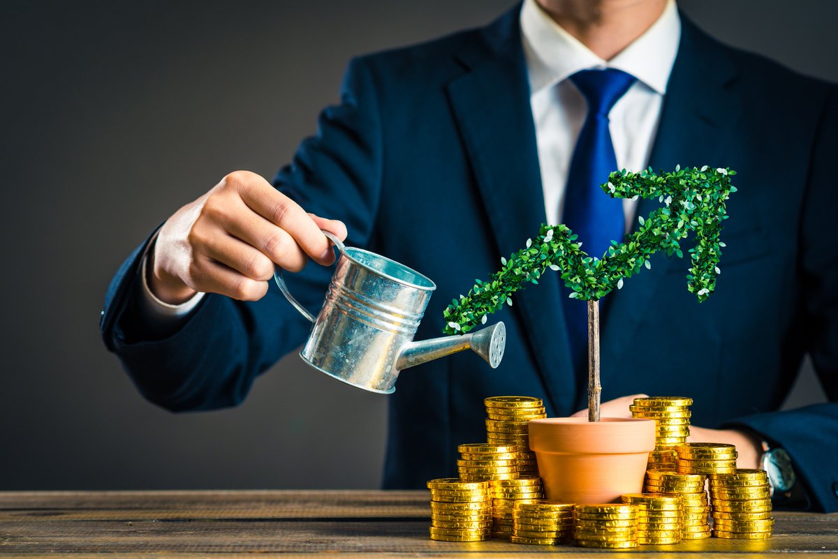 MonthlyInterest's tweet photo. Want to earn monthly interest? Through our online portal, earn 10% annual interest paid monthly by check or ACH on the initial offering. Learn more here: https://t.co/Ht2MwtQV7c #monthlyinterest #invest #money https://t.co/ueWDFpUmFr