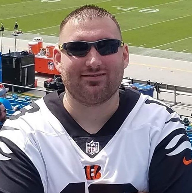 Gilmore_42's tweet photo. #NewProfilePic https://t.co/tdswrYDoF1