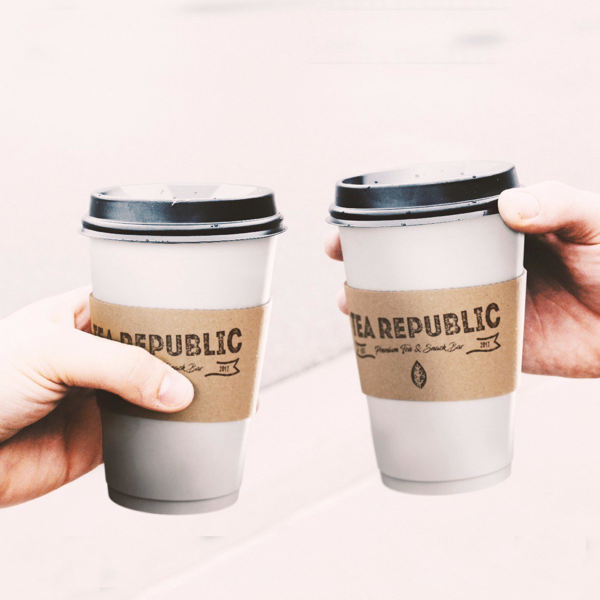 cual_estuplan's tweet photo. Tú, yo y un #bubbletea caliente, la mejor medicina para salir del aburrimiento. ⠀
⠀⠀⠀⠀⠀⠀⠀⠀
SIMPLEMENTE TOMA TÉ ⠀⠀⠀
⠀⠀⠀⠀⠀⠀⠀⠀⠀⠀
#tearepubliccol #bogota #tedeburbujas #tecaliente #colombia #premiumbubbletea https://t.co/UJqTgTpjuQ Vía @teaRepubliccol