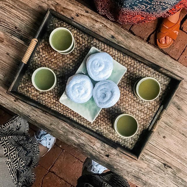 TakeOffSetSail's tweet image. After a much-needed massage, a hot cup of ginger tea is the icing on top of a perfectly relaxing moment in #Thailand. Retweet if you agree!

📷 @tessatham
📍 Chiang Mai, Thailand