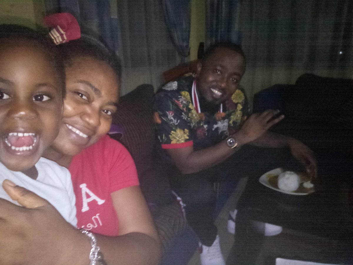 hembabubba's tweet photo. Business Dinner&amp;a home cooked meal

I'm still tripped how .@Iceprincezamani reacted when I told him my fave tracks of his were #smallsmall #thatnigga &amp; #REPLAY 
Cc: @kpeetee
.@novariainvests 

Something's cooking
#books #VangeghBegha #thenigeriandream #monday #prchic #thisprchic https://t.co/vjm8lLZEyM
