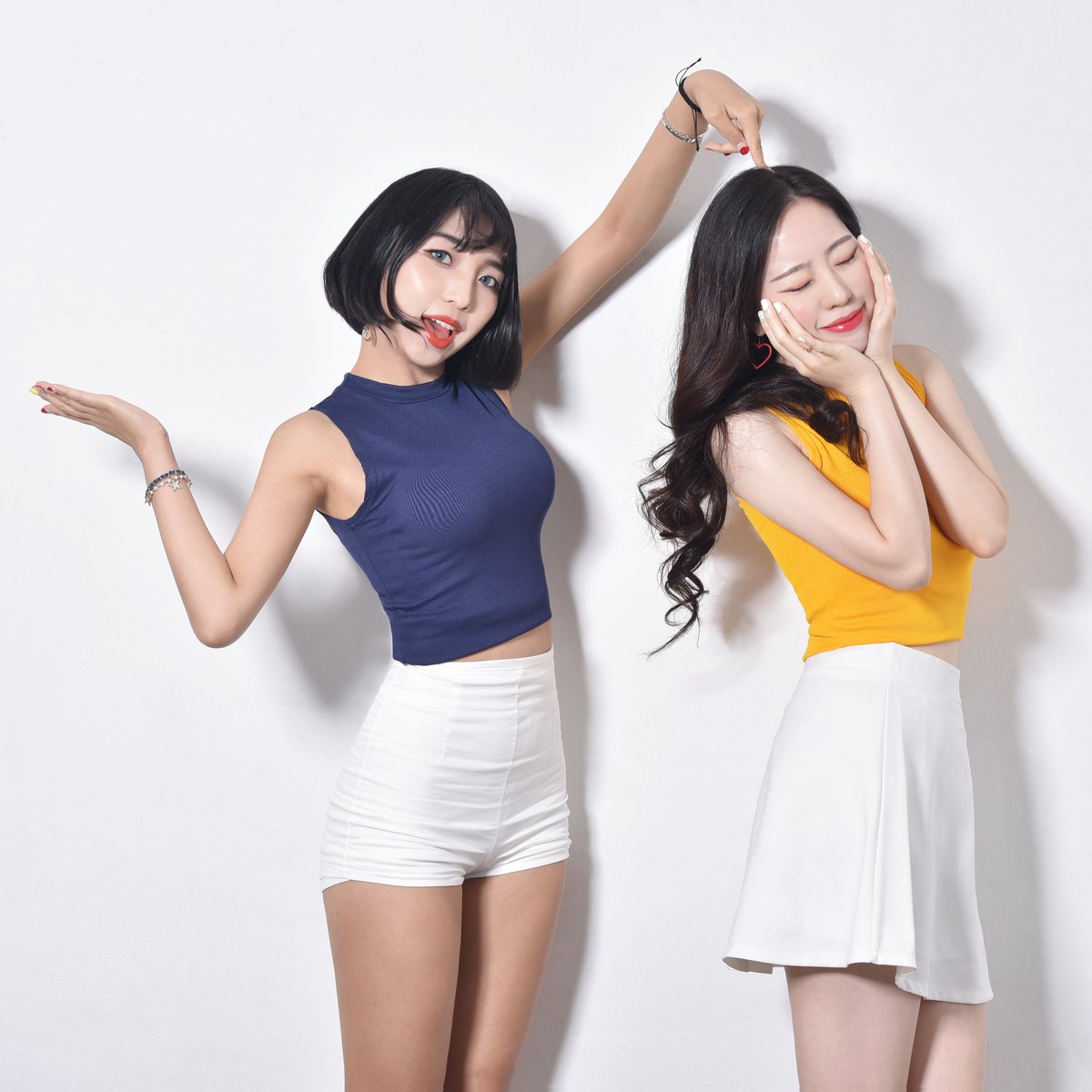 BrazilSomin's tweet photo. TWITTER/ IG | 24.09.18 - Somin and Hana via FLOSSOM Account. https://t.co/GFRfdWN6Rd