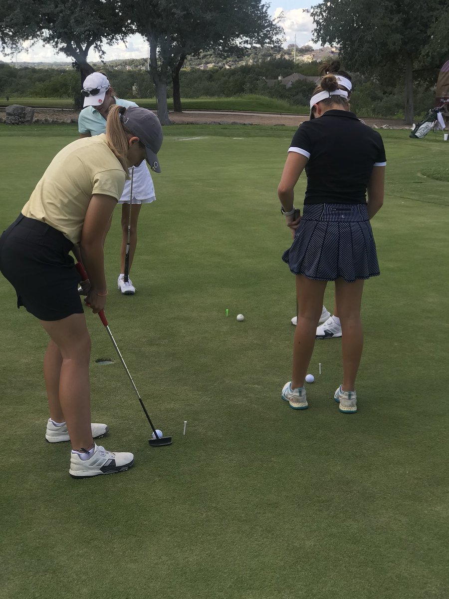 rattlergolf's tweet image. Getting in some serious reps in preparation for #SwingForTheCure  #RattlerGolf