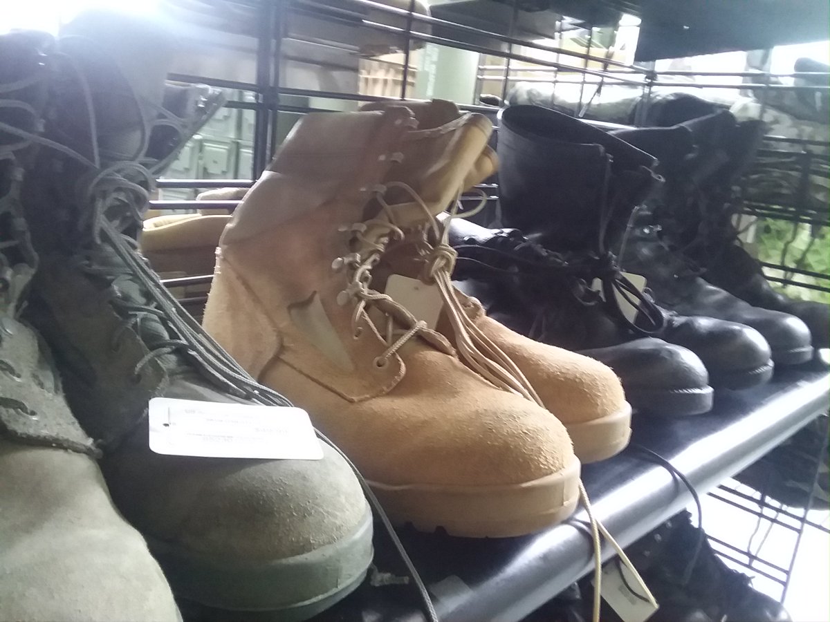 SURPLUSonX's tweet photo. NEW SHIPMENT -- US Military New AND Used Boots sizes 4 through 14 at Surplus Provisions in Cranston!
#militaryboot #militaryboots #militarygear #military #tacticalboot #leatherboot #tacticalgear #shoplocal https://t.co/7kTfintv9Z