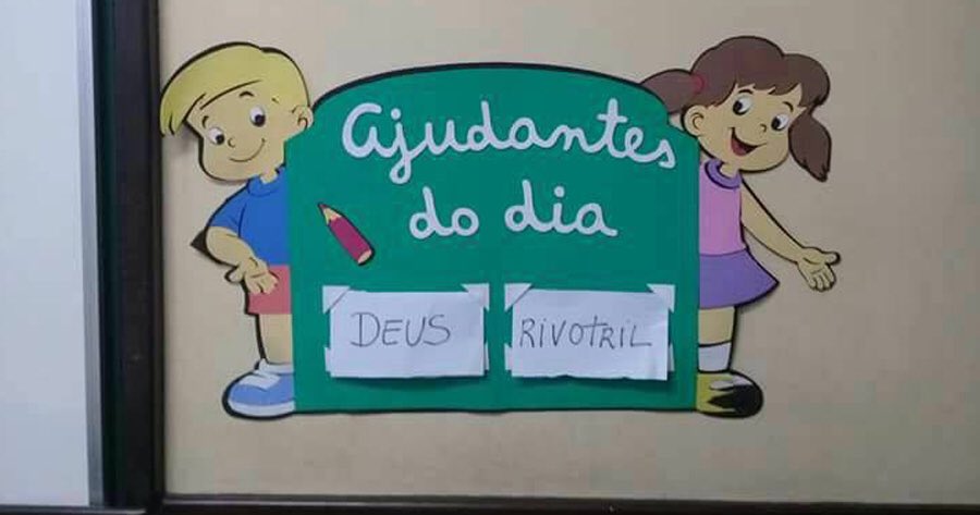 borntidar's tweet photo. ajudantes da semana https://t.co/EwYpE6mIIi