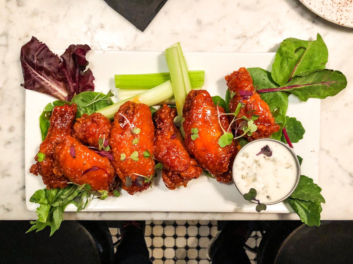 We heard you needed a wing man! 
.
.
#anchorspa #theanchorspa #chickenwings #wings #foodporn #cteats #nhv #newhaven #savorybites #ctfoodie #foodie #phoneeatsfirst #eatingfortheinsta #motivationmonday #cocktaillounge #speakeasy #mixologist