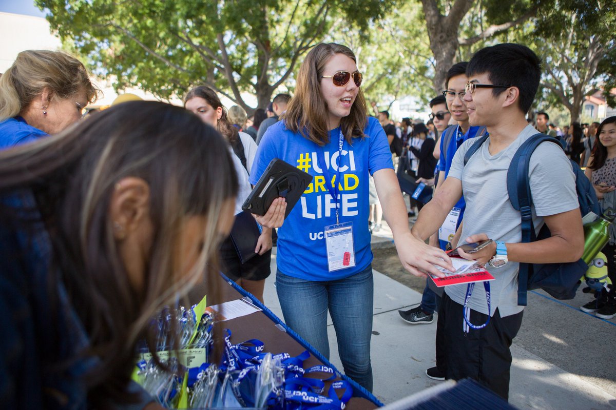 UCIrvineGD's tweet photo. #ICYMI Grad Welcome &amp; Orientation hosted nearly 1,000 incoming #GradEaters this past Thursday and Friday. Here are some of our favorite moments from the Campuswide event on Friday! #UCIGradLife #UCIGRADWELCOME https://t.co/gKf7ATe2U4