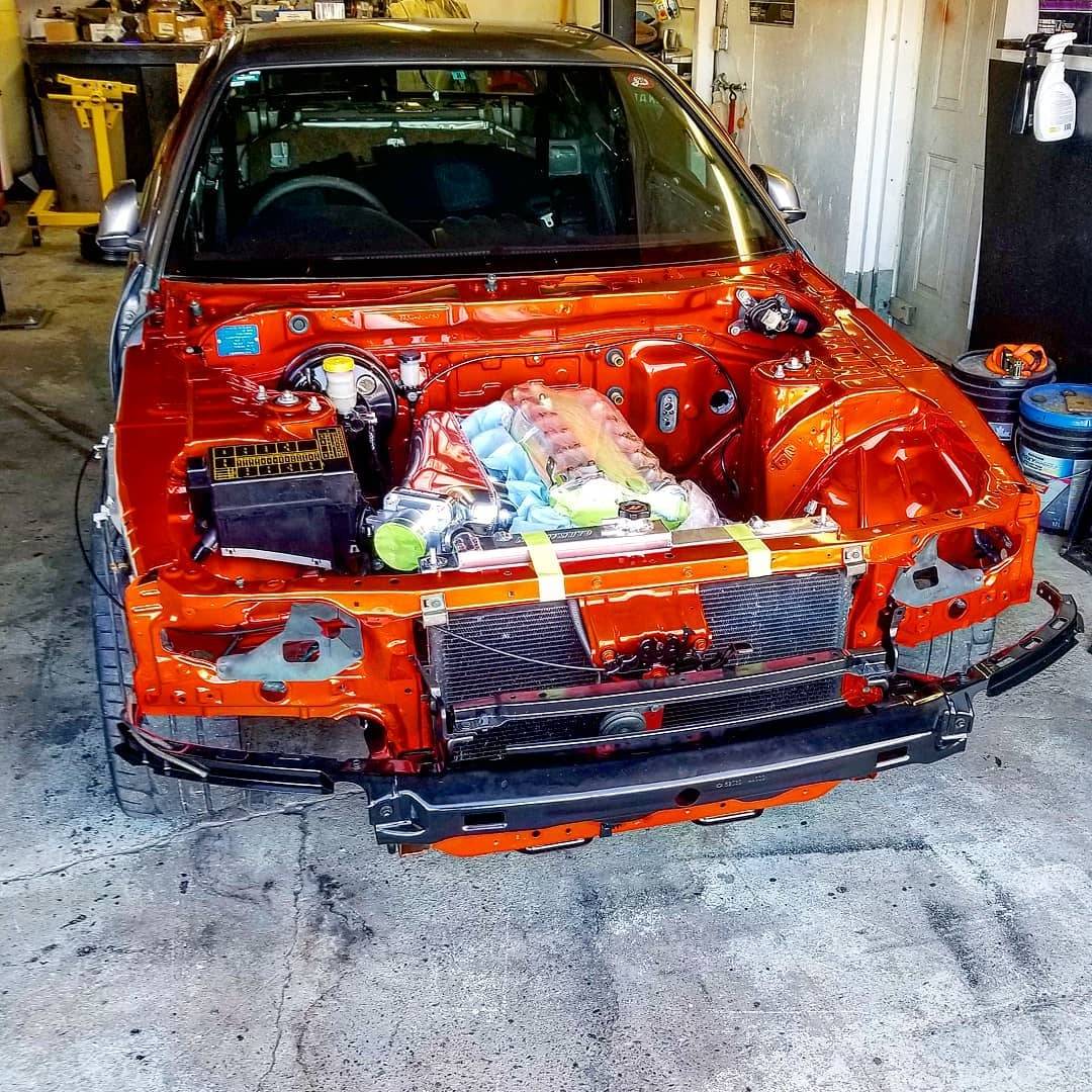 PASMAG's tweet photo. The suspension is in @candsperformance's new project, and she's back on all four!

#pasmag #candsperformance #basfrefinish #skyline #r34 #gtr #widebody #phantasykolors #semaprep https://t.co/hN0kBxtWMx