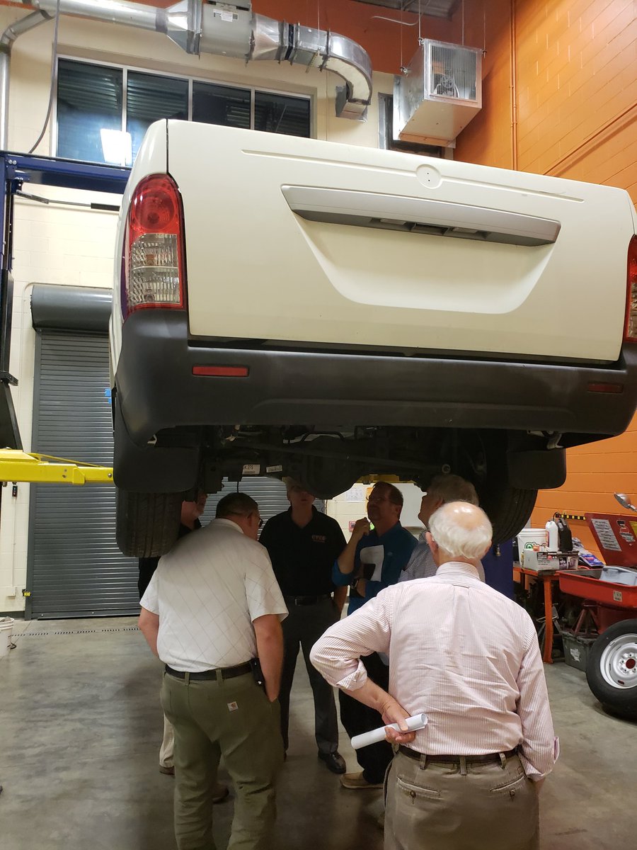 CTEC_ABSS's tweet image. CTEC Automotive hosted the Triad Electric Vehicle Association (TEVA) as a jumpstart to our collaborative project this year.  We will be converting a truck to electric power.  Stay tuned.....