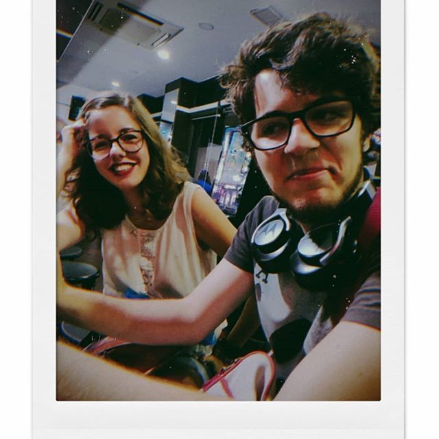 CrlxStudios's tweet photo. #Faltanfiltros #Bisum #Esum https://t.co/yioTcHKnDf https://t.co/rSonY58hXo