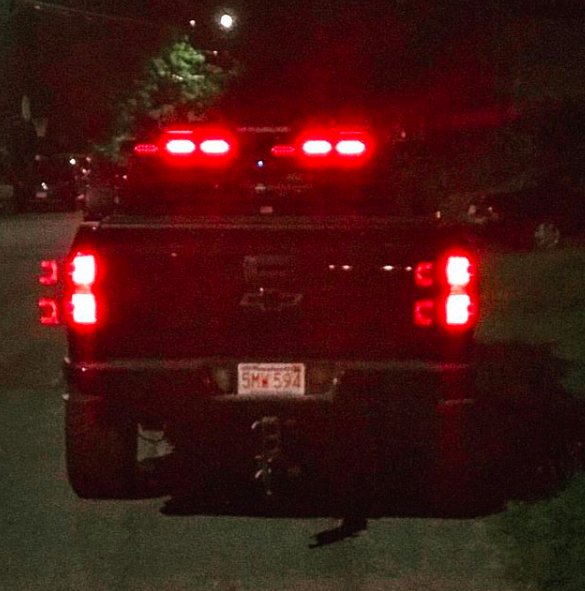 MagnumInc's tweet photo. Night time views 🌌 from @black_bowtie1500 👊 #trucktuesdays #truckrack  #truckrack #truckpics #truckpicsdaily #trucksdaily ✌️  https://t.co/i2x2E3fuYq https://t.co/4aGZs9PMJR