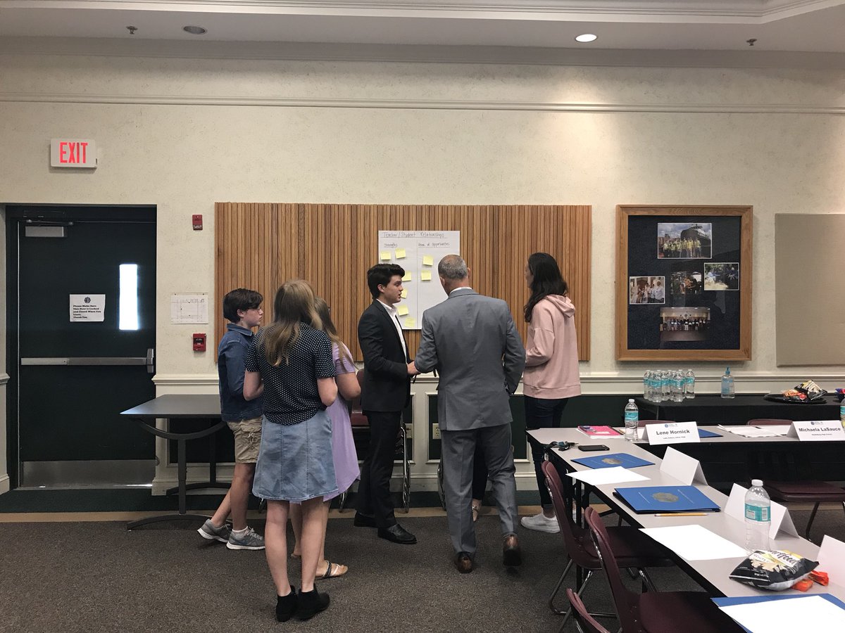oneclayschools's tweet photo. Today @ADOneClay hosted the first Superintendent’s Student Advisory Council. The students represented their schools, classmates, and community exceptionally well. We look forward to continuing to work with these students to #ElevateClay! https://t.co/FSzWVHssZd