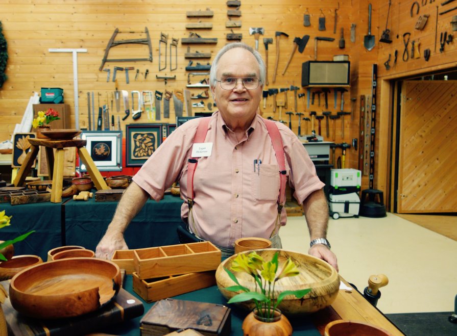 TNArtStudioTour's tweet photo. Logan Hickerson started woodworking a hobby &amp; grew his passion into a business. He feels that life is too short to be doing something that isn't fun. He'll be participating on the #StudioTour again!  Come see his studio + 3 guest artists, more info at https://t.co/arIAqyVRZc! https://t.co/58zaQpRCJU