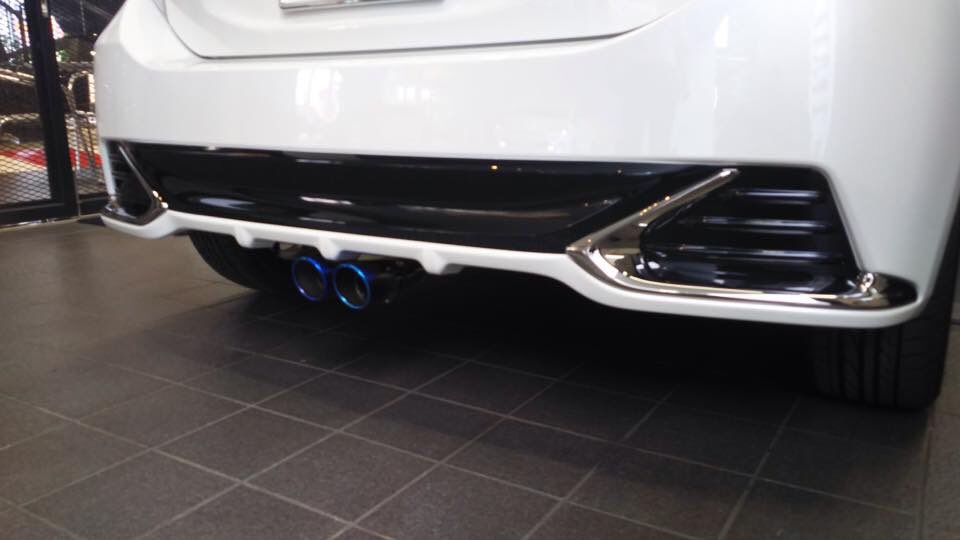 Grgarage豊田元町 M様のアクアgr Sportに Suruga Speed Pfsリヤマフラー を取り付けました センター2本出しチタンテールのマフラーです 乾いた高音質の スルガサウンド を奏でます カローラ中京 Grgarage豊田元町 Grgarage マフラー