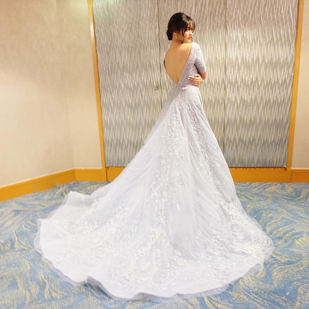 lizastats's tweet photo. #ABSCBNBallFanFave Liza Soberano https://t.co/OYCns03Brm