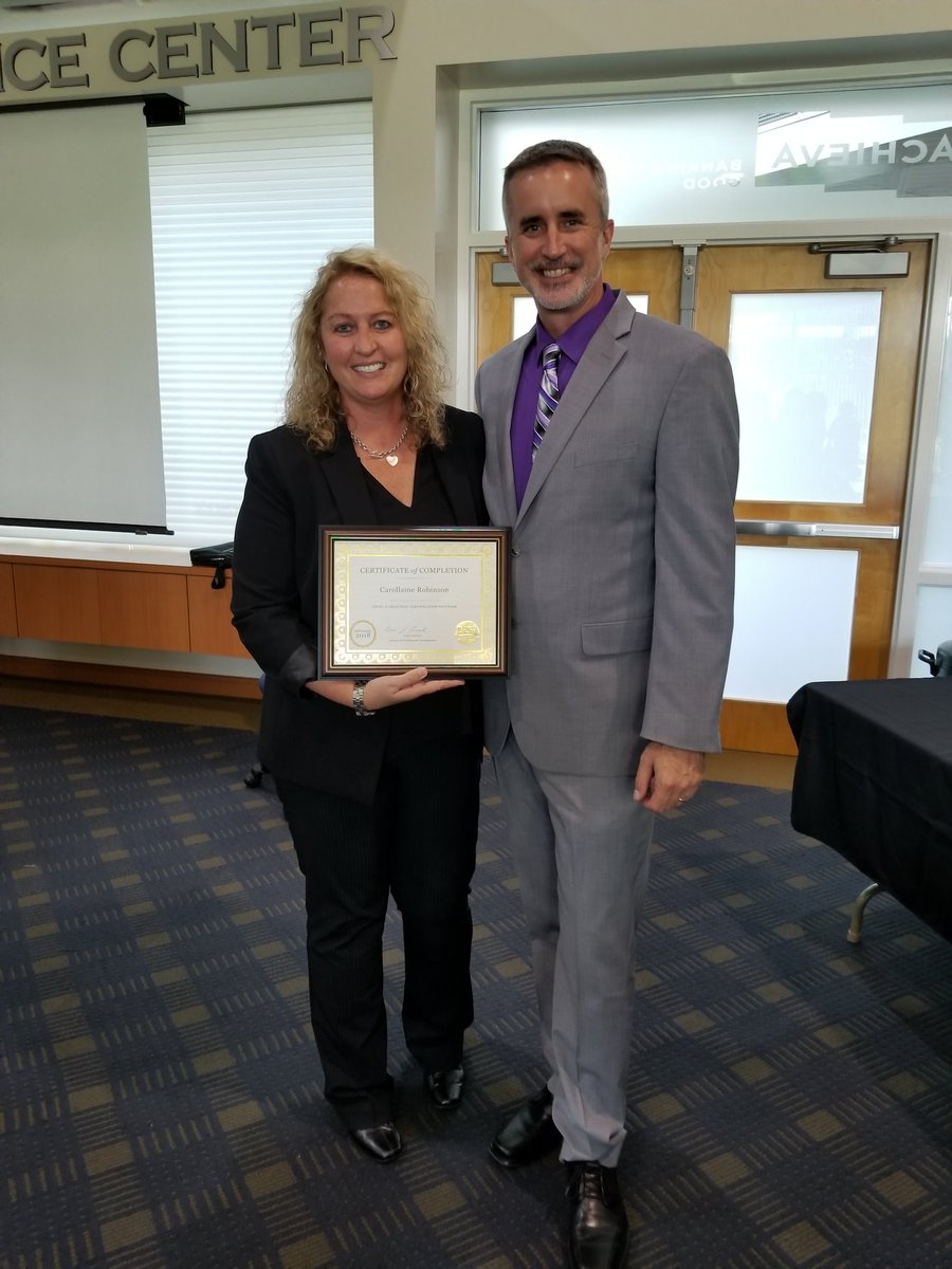 Michael_Feeney1's tweet photo. Proud to be celebrating @Jeannie0915 as she completes her Principal certification program!@HighPointElm @my_pcs https://t.co/mtVXeSTaZk