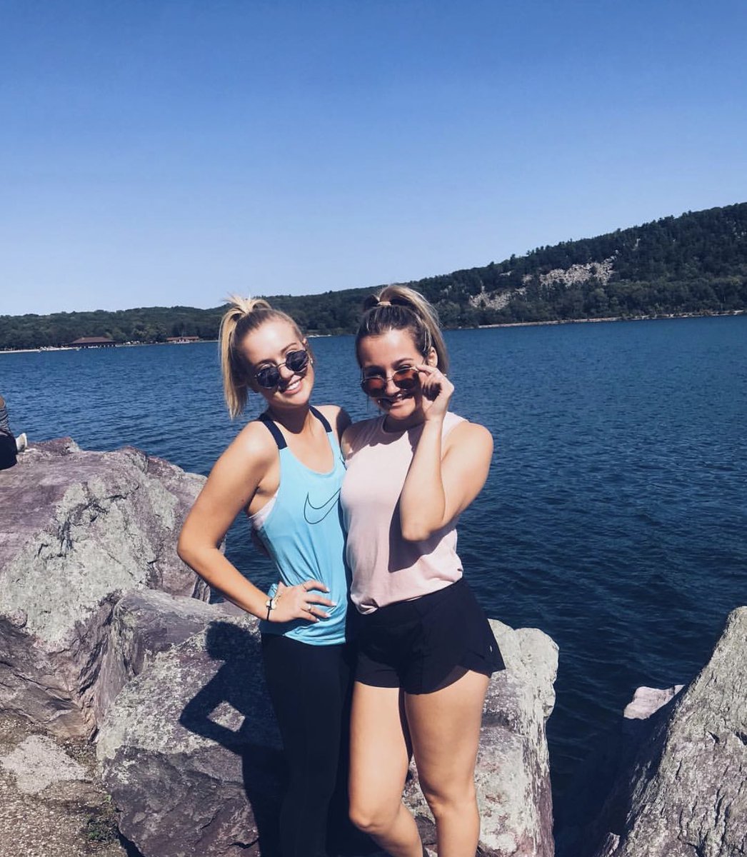 Alpha Phi Wisconsin tweet media