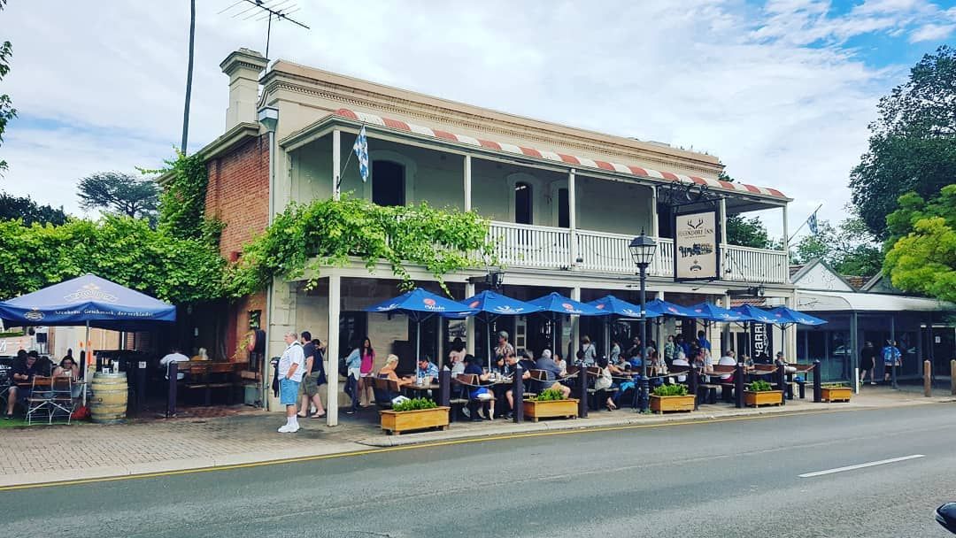 Hahndorf is always so inviting! Come and enjoy some of our German food this week! Photo by @sachatstanley
#hahndorf #hahndorfinn #adelaide #tourismadelaide #germanbeer #beer #food #adelaidehills #restaurantaustralia #germanfood #applestrudel #apfelstrudel #seeaustralia