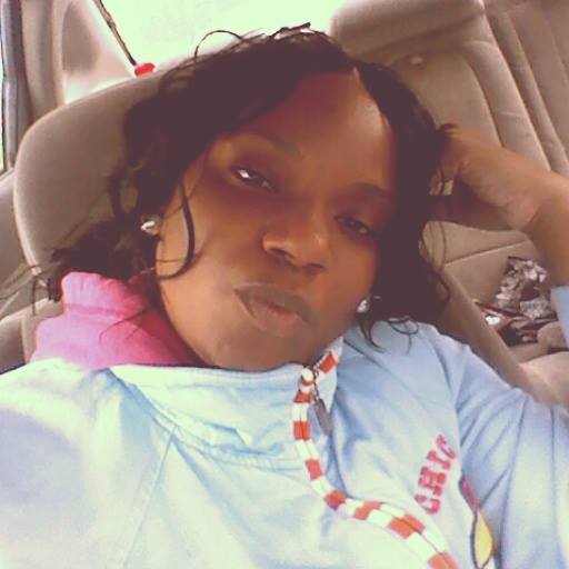 MasonKeysha's tweet photo. Couldn"t wait till i made it to my car y'all.   N here pootin my ass off https://t.co/OgXTNh3LCF