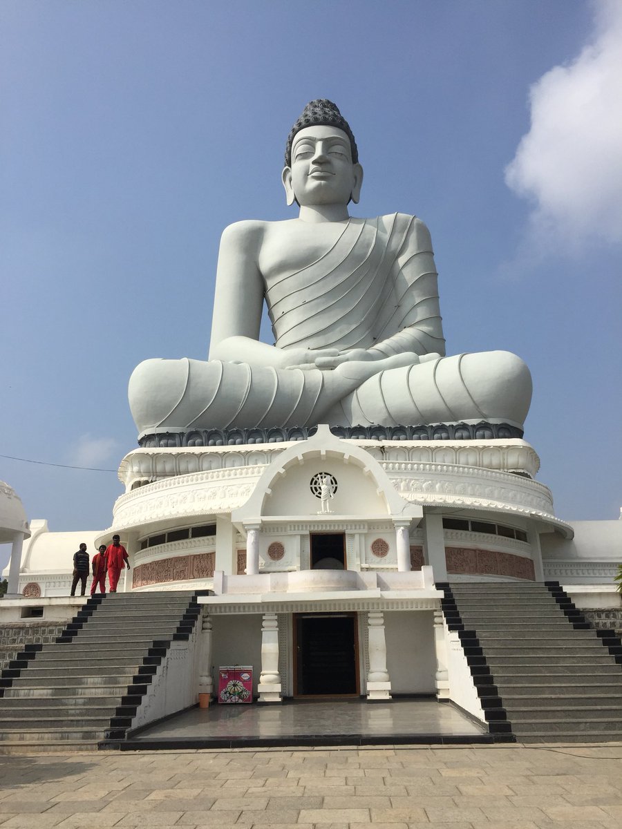 Paperkrafts_Goa's tweet photo. @Tourism_AP the new capital in the making - Amravati! #WorldTourismDay #MyAndhraAdventure @Tourism_AP https://t.co/x3nwsrMVsC