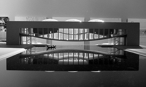 Speedmaster72's tweet photo. #UnbuiltTuesday #UnbuiltKahn
-Casa Goldenberg (Condado de Montgomery. Filadelfia).
-Palacio de Congresos (Venecia).
-Sinagoga (Hurva).
-Consulado de Estados Unidos (Luanda). https://t.co/qKRDTSqBLo