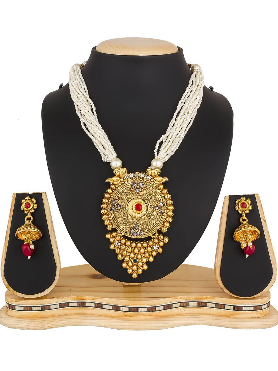 craftnshop's tweet photo. Match Your Festive Attires with our Awesome Temple Jewelries at the best Price only at #craftnshop !!
Shop Now Here :- https://t.co/XV8h8XbIIZ
#jewelries #jewelryaddict #jewelrydesign #jewelrydesigner #jewellery #necklace #necklaces #earrings #templejewelry #jewelrylover https://t.co/j7Quubex3W