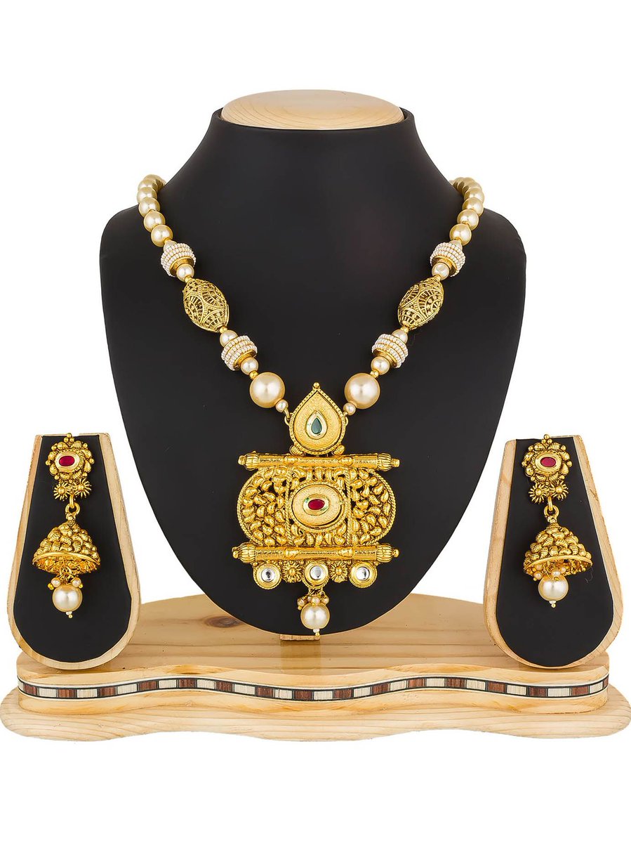 craftnshop's tweet photo. Match Your Festive Attires with our Awesome Temple Jewelries at the best Price only at #craftnshop !!
Shop Now Here :- https://t.co/XV8h8XbIIZ
#jewelries #jewelryaddict #jewelrydesign #jewelrydesigner #jewellery #necklace #necklaces #earrings #templejewelry #jewelrylover https://t.co/j7Quubex3W